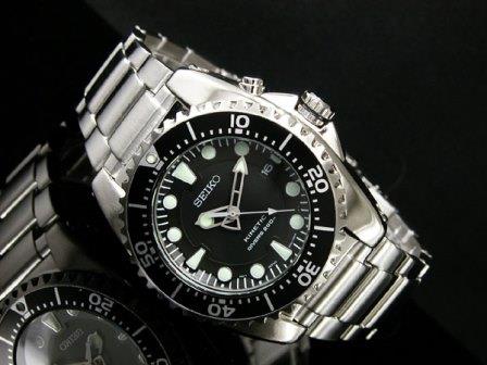 seiko-ska371-kinetic-dive-watch