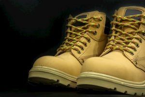 most comfortable steel toe shoes 2021