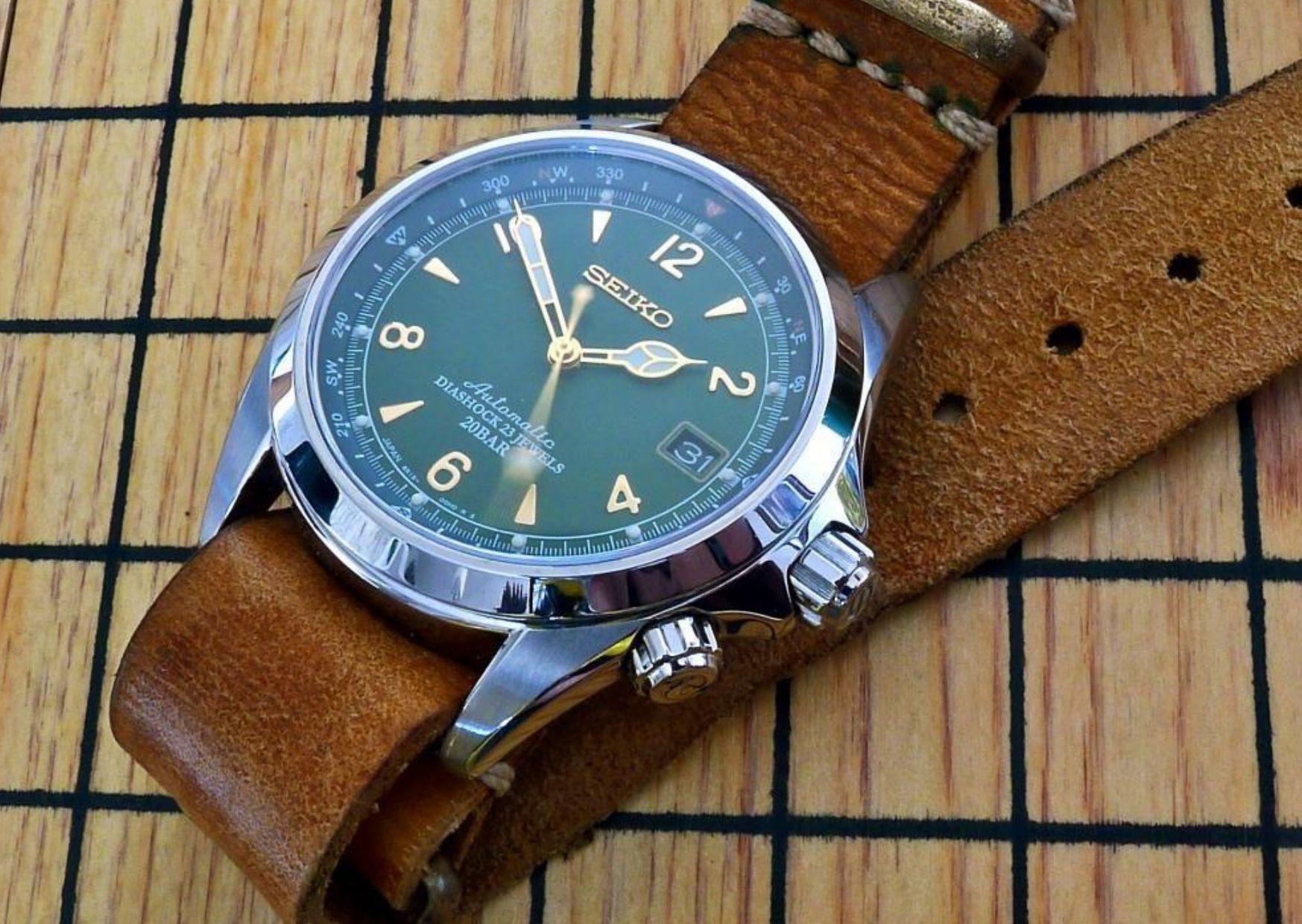 Introducir 91+ imagen seiko leather watch - Abzlocal.mx